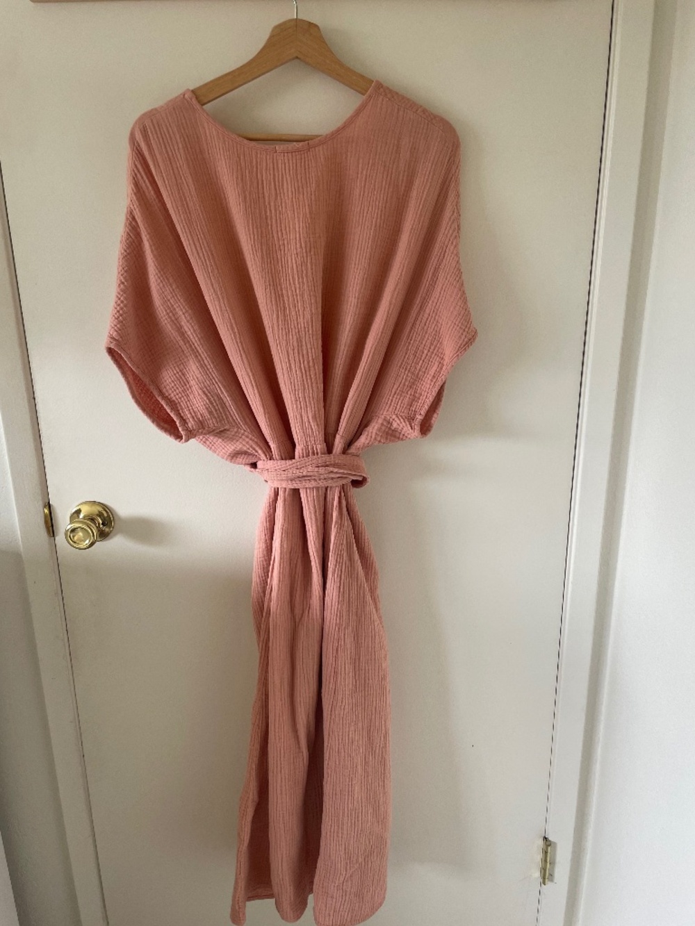 SUUNDAY Dolman Dress in Clay XS